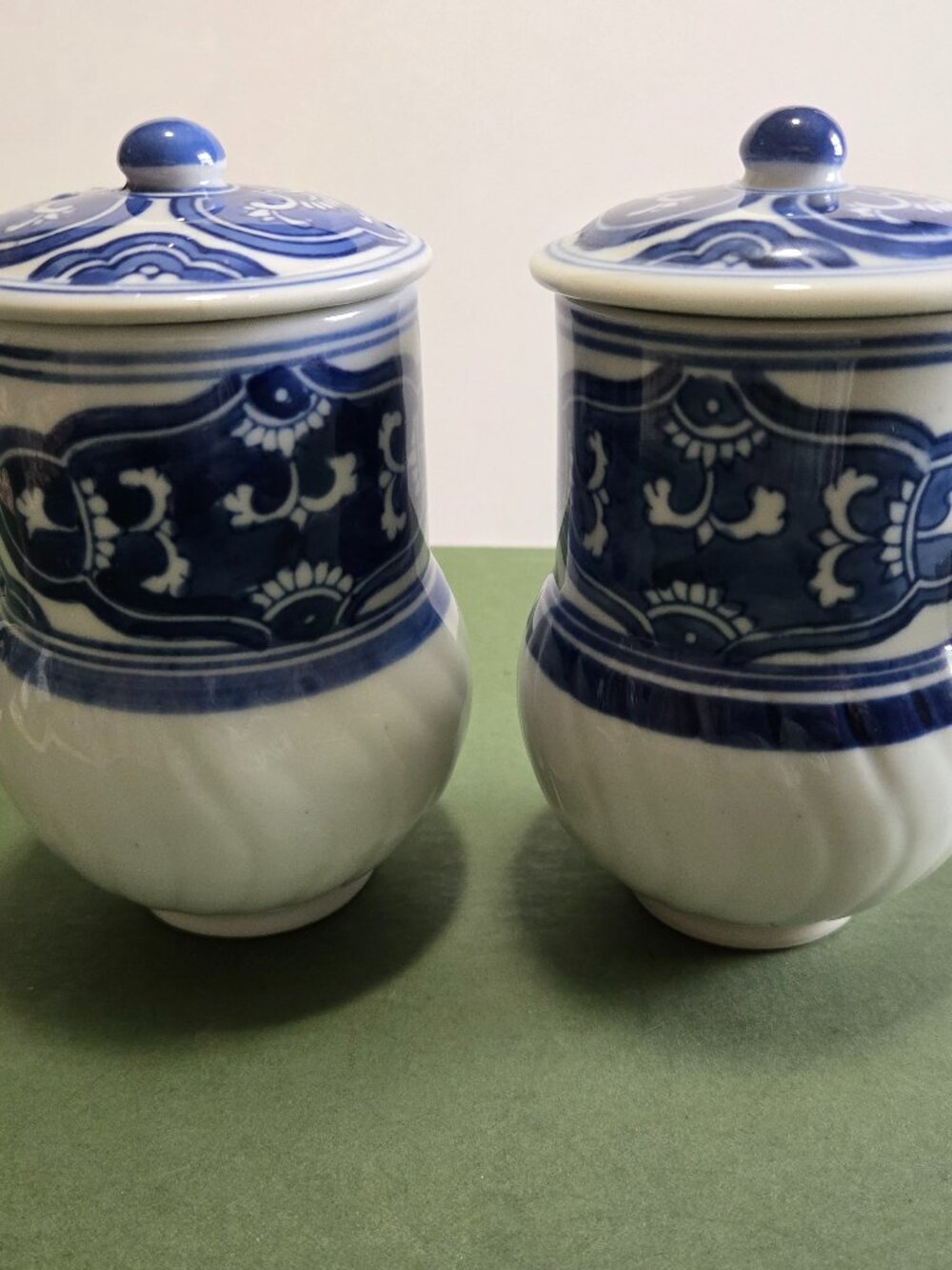 Asian Vintage Mugs/Lids
